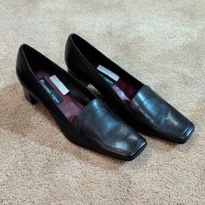 Etienne Aigner Black Women's Flats